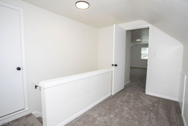 556 Idora Lane, Struthers, OH 44471