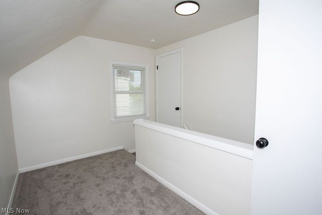 556 Idora Lane, Struthers, OH 44471