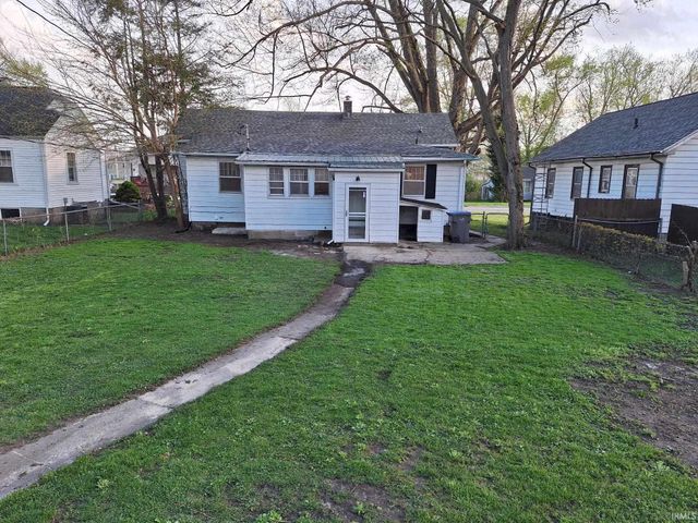 729 E Main Street, Warsaw, IN 46580