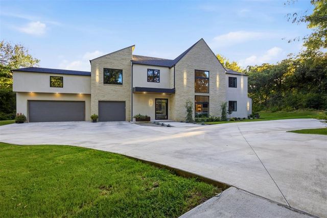 3320 Arrowhead Court, Edmond, OK 73013
