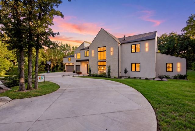 3320 Arrowhead Court, Edmond, OK 73013