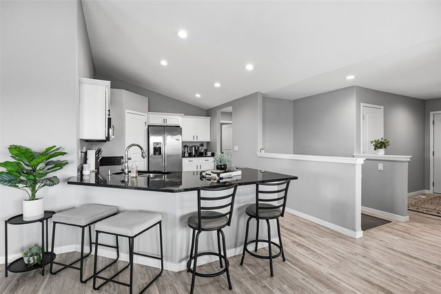 729 Heartland Court, Fairfax, IA 52228