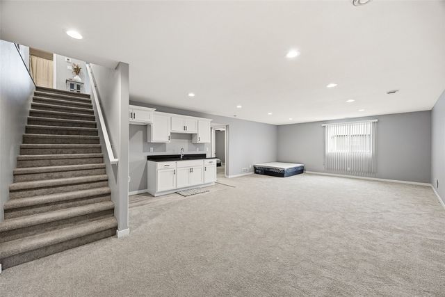 729 Heartland Court, Fairfax, IA 52228