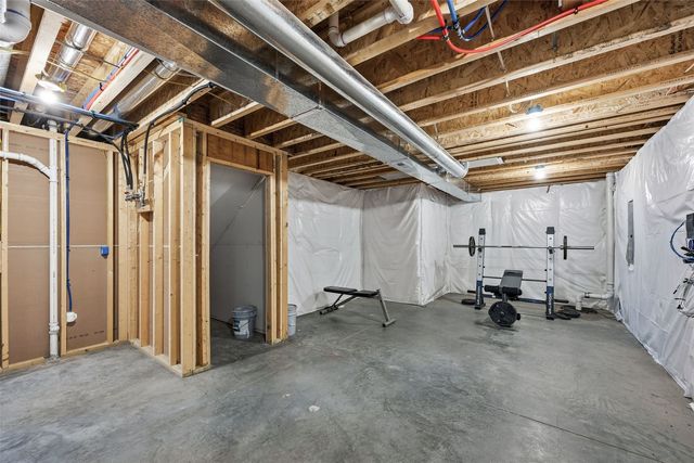 729 Heartland Court, Fairfax, IA 52228