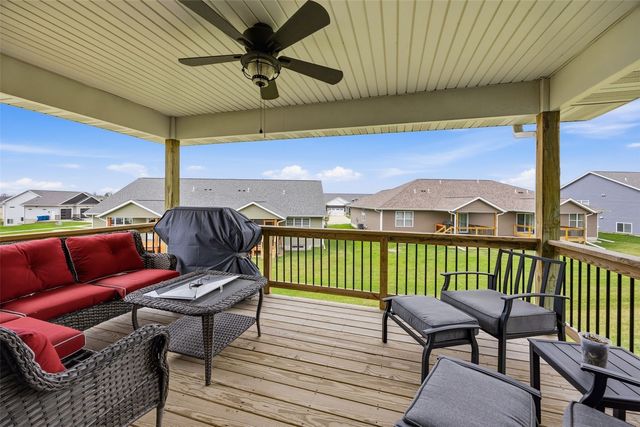 729 Heartland Court, Fairfax, IA 52228