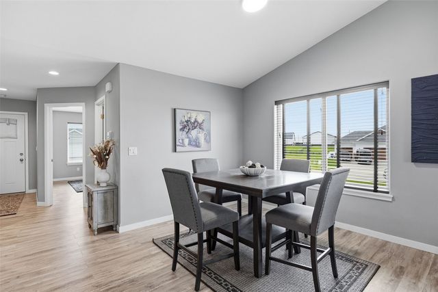 729 Heartland Court, Fairfax, IA 52228