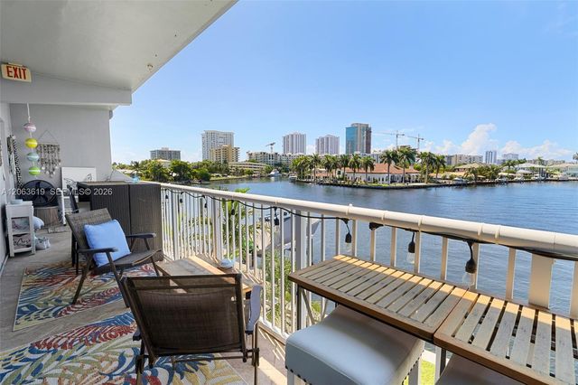 1201 S Riverside Drive 301, Pompano Beach, FL 33062