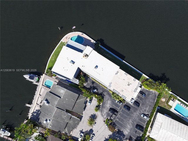 1201 S Riverside Drive 301, Pompano Beach, FL 33062