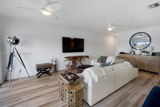 1201 S Riverside Drive 301, Pompano Beach, FL 33062