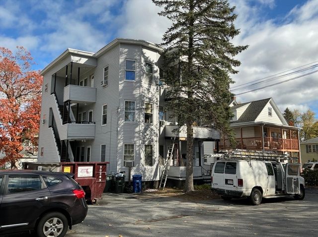 6 Longwood Ave, Leominster, MA 01453