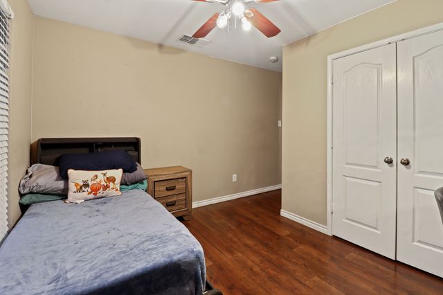 920 Red Oak Trail, Cedar Hill, TX 75104