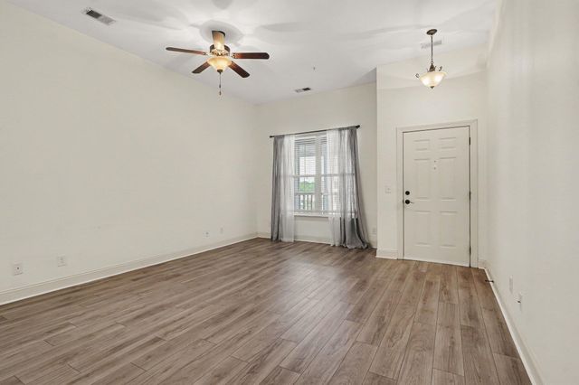 118 Ella Kinley Cir Unit 404, Myrtle Beach, SC 29588