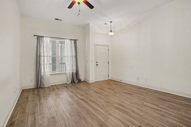118 Ella Kinley Cir Unit 404, Myrtle Beach, SC 29588
