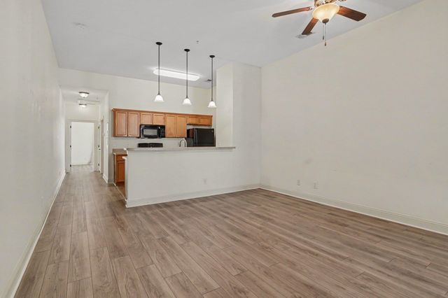 118 Ella Kinley Cir Unit 404, Myrtle Beach, SC 29588