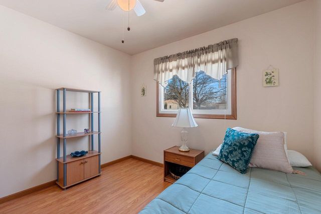 1465 N 8th STREET, Manitowoc, WI 54220