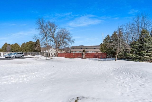 1465 N 8th STREET, Manitowoc, WI 54220