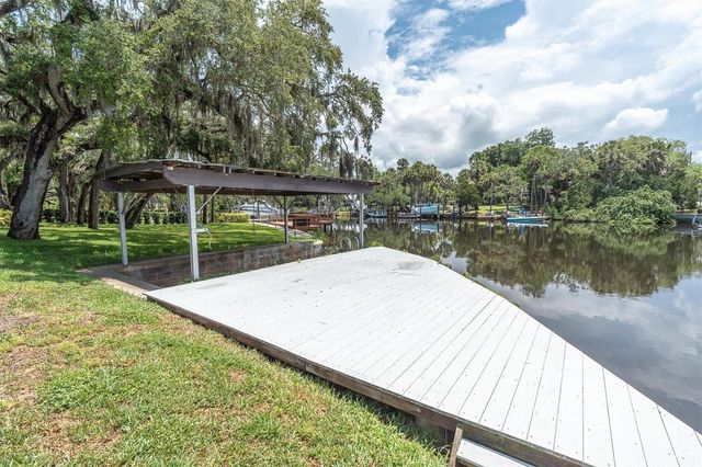 5617 PALMETTO ROAD, New Port Richey, FL 34652
