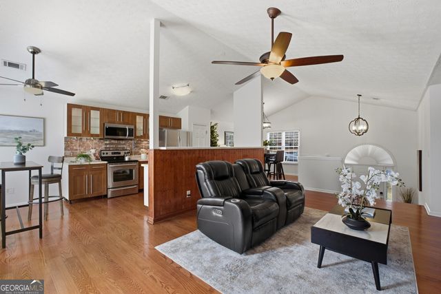 2925 Landington Way, Duluth, GA 30096