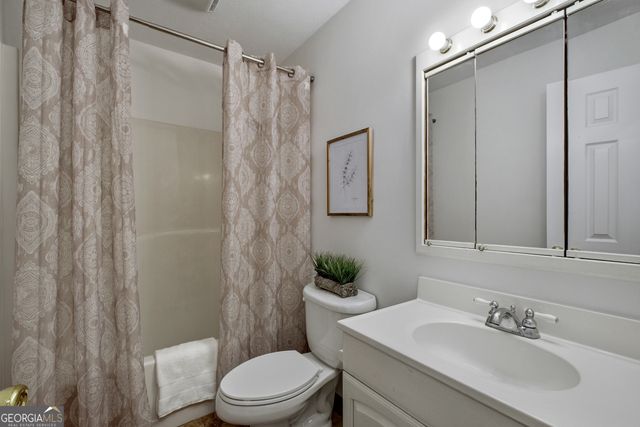 2925 Landington Way, Duluth, GA 30096