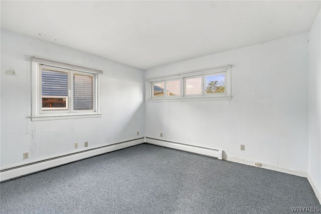 1221 La Salle Avenue, Grand Island, NY 14072