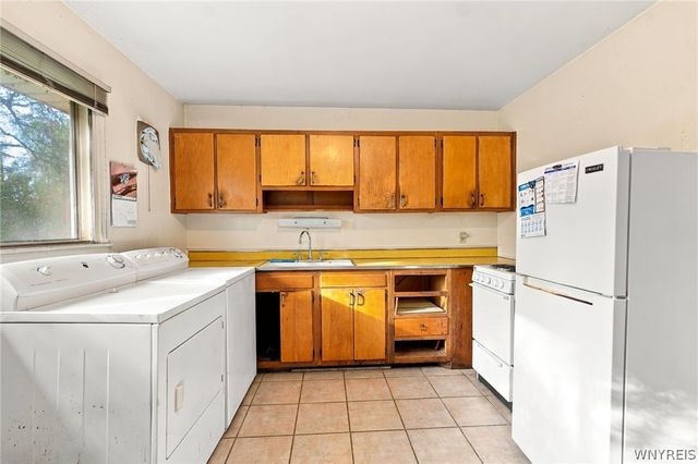 1221 La Salle Avenue, Grand Island, NY 14072