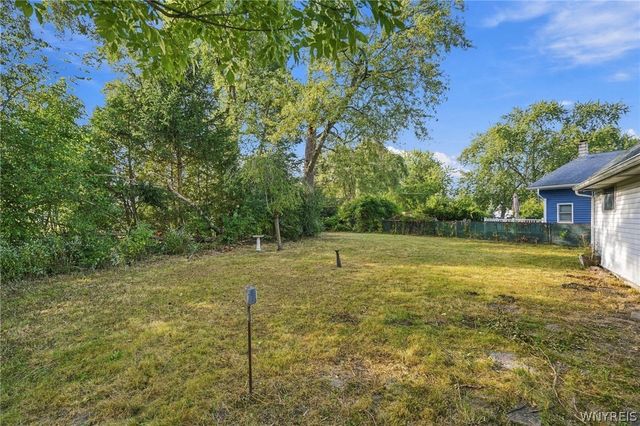 1221 La Salle Avenue, Grand Island, NY 14072
