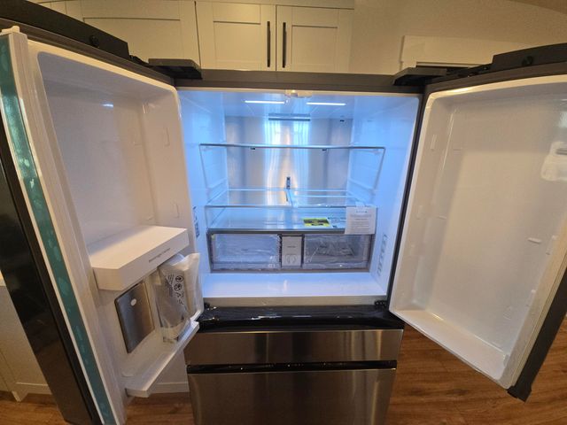 3216 W Ellison Drive, Springfield, MO 65810