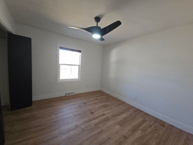 3216 W Ellison Drive, Springfield, MO 65810