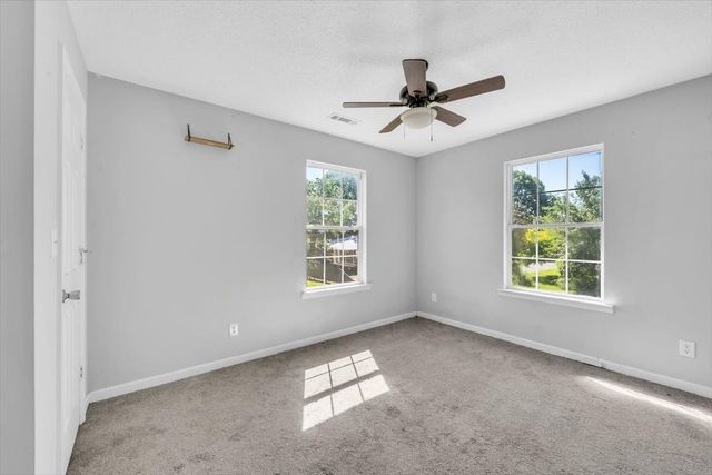 105 Lillian St, Mcminnville, TN 37110