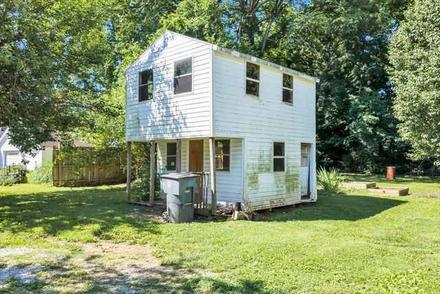 105 Lillian St, Mcminnville, TN 37110