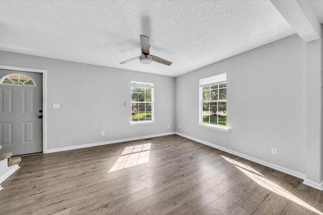 105 Lillian St, Mcminnville, TN 37110