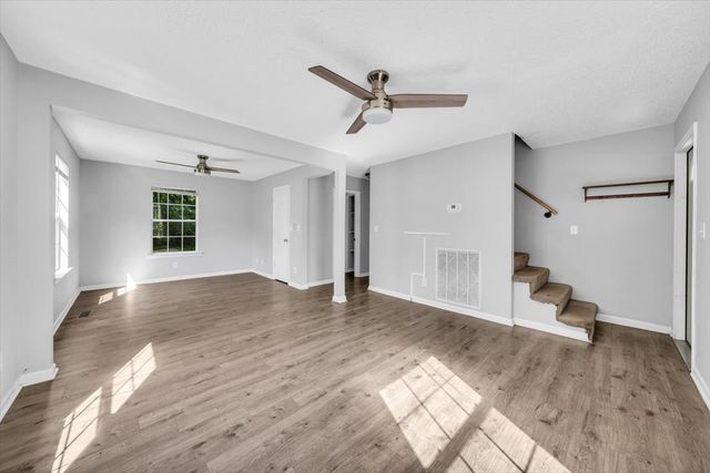 105 Lillian St, Mcminnville, TN 37110