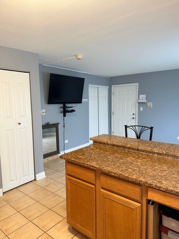 4620 Fishermans Terrace GE, Lyons, IL 60534