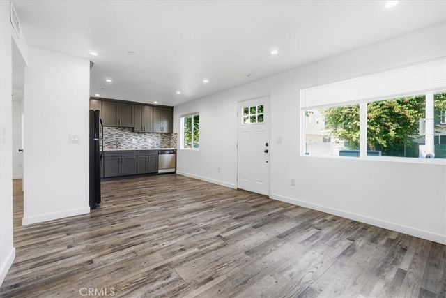 4150 S Normandie, Los Angeles, CA 90037