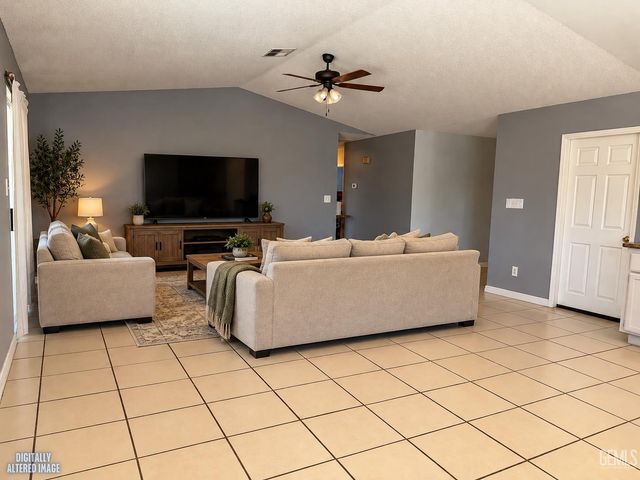 6507 Lost Canyon Court, Bakersfield, CA 93307