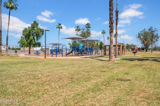 4323 N 13TH Place, Phoenix, AZ 85014