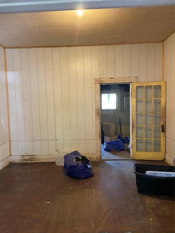 213 Hunt Street, Houston, TX 77003