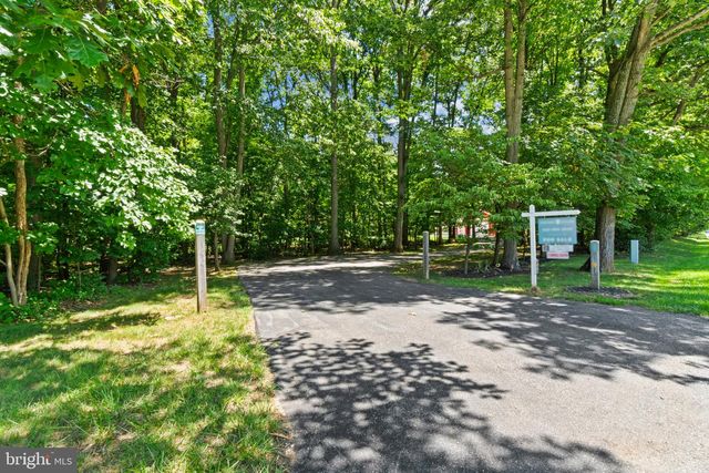 2597 BRADDOCK RD, Mount Airy, MD 21771