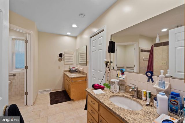 2597 BRADDOCK RD, Mount Airy, MD 21771