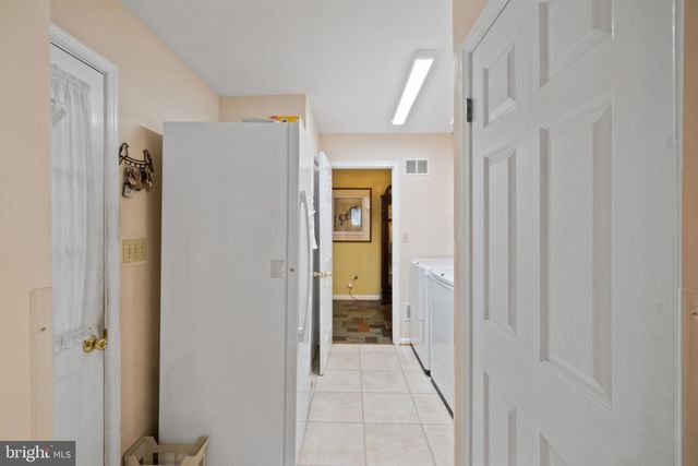 2597 BRADDOCK RD, Mount Airy, MD 21771