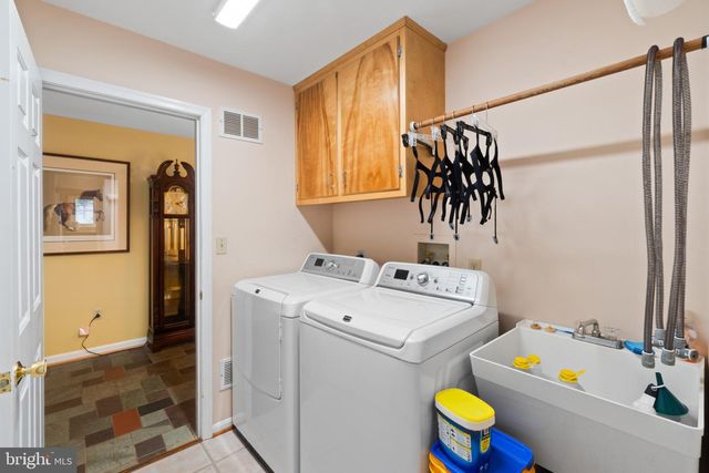 2597 BRADDOCK RD, Mount Airy, MD 21771