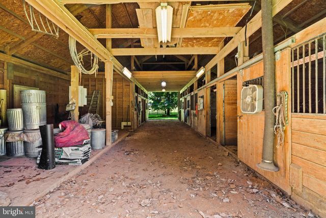 2597 BRADDOCK RD, Mount Airy, MD 21771