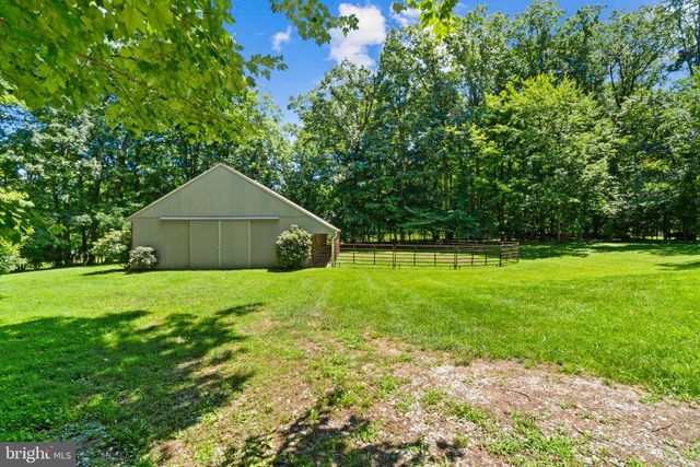 2597 BRADDOCK RD, Mount Airy, MD 21771