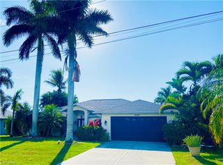 3520 SW 1st Place 1st PL, Cape Coral, FL 33914