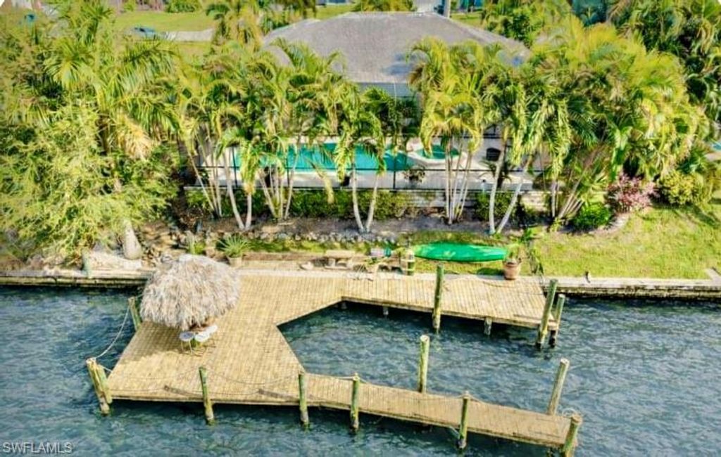 3520 SW 1st Place 1st PL, CAPE CORAL, FL 33914 — photo 5