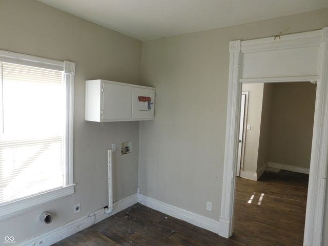 727 W 9th Street, Anderson, IN 46016