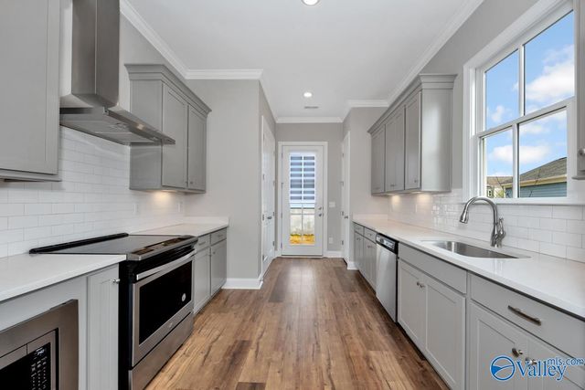 32 Pine Street NW, Huntsville, AL 35806