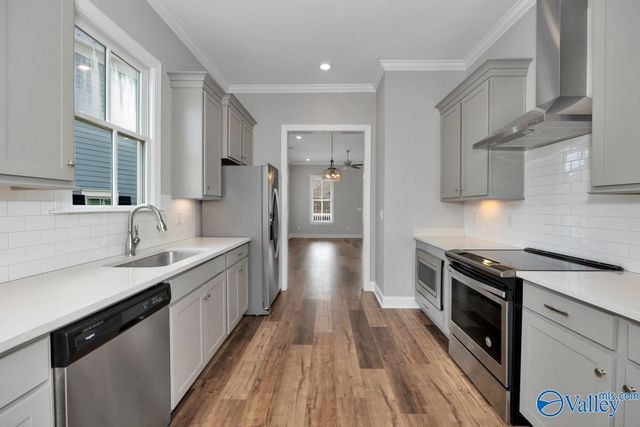 32 Pine Street NW, Huntsville, AL 35806