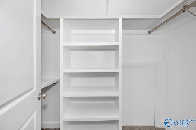 32 Pine Street NW, Huntsville, AL 35806