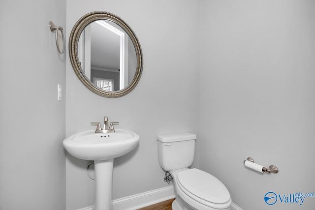 32 Pine Street NW, Huntsville, AL 35806